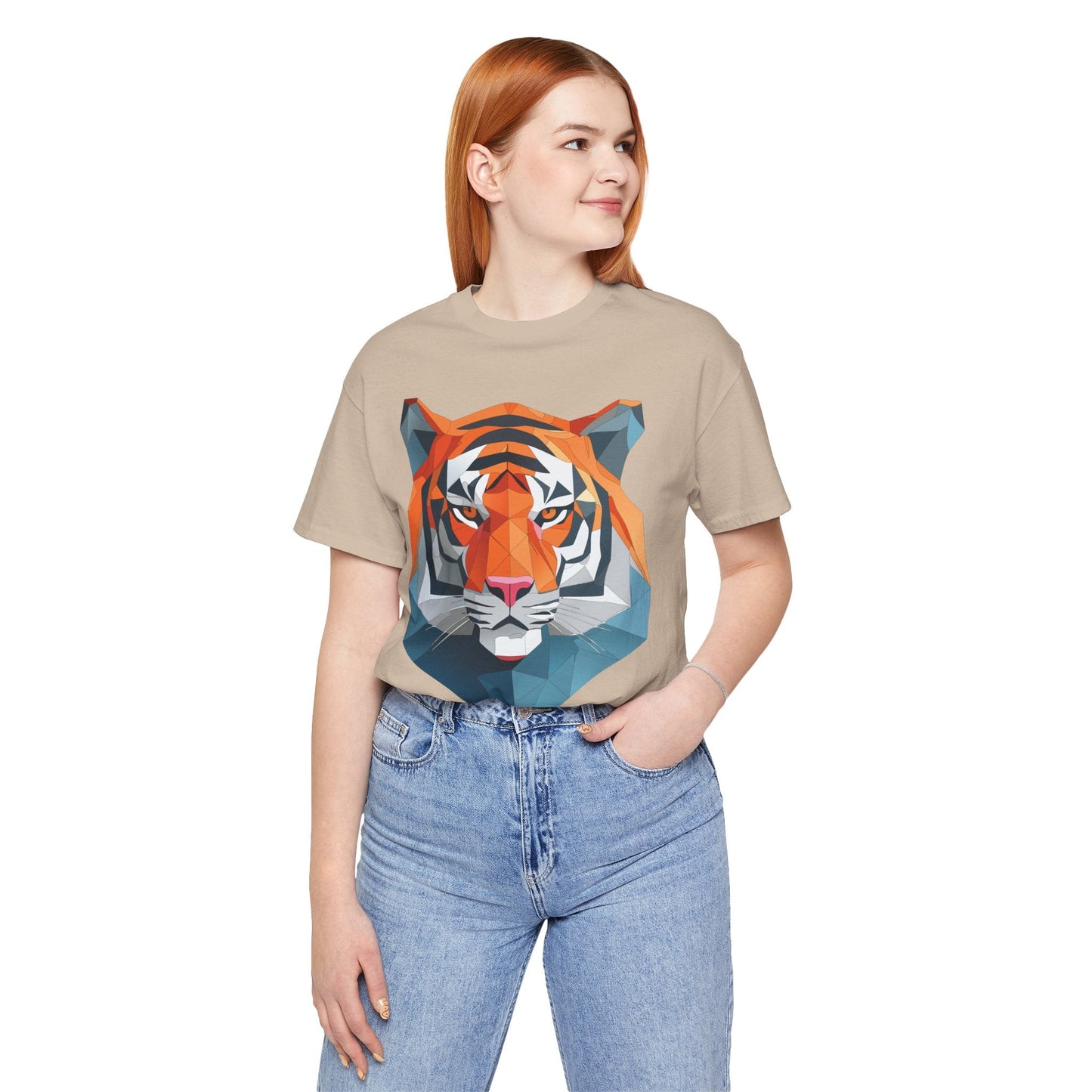 Unisex Animal Artwork Tee Shirt With Wild Animals Design For Everyday Wear And Comfort