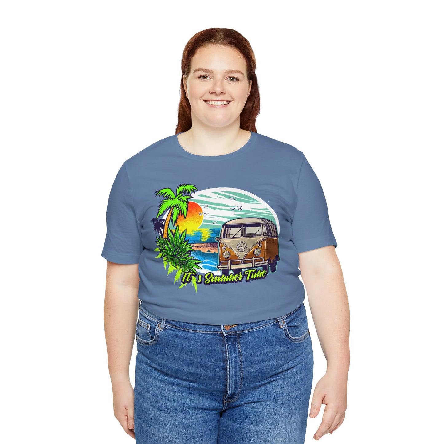 Old Bus Retro Poster Graphic Design Tee, Old Bus Shirt, Vintage Tees, Art Design T-Shirt, Graphic Tee, Retro Art Shirts