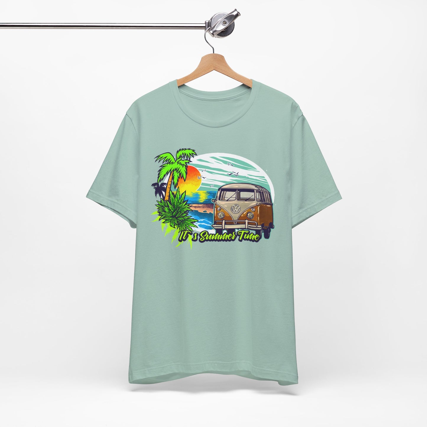 Old Bus Retro Poster Graphic Design Tee, Old Bus Shirt, Vintage Tees, Art Design T-Shirt, Graphic Tee, Retro Art Shirts