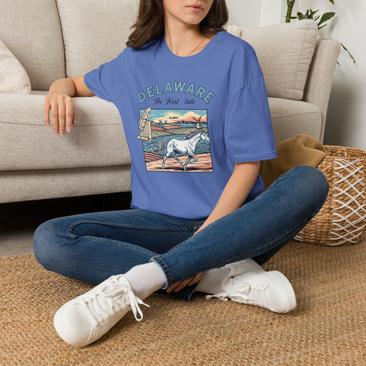Delaware First State Vintage Horse Tee Travel Tourist Graphic Design Unisex 100 Cotton Gildan T-Shirt