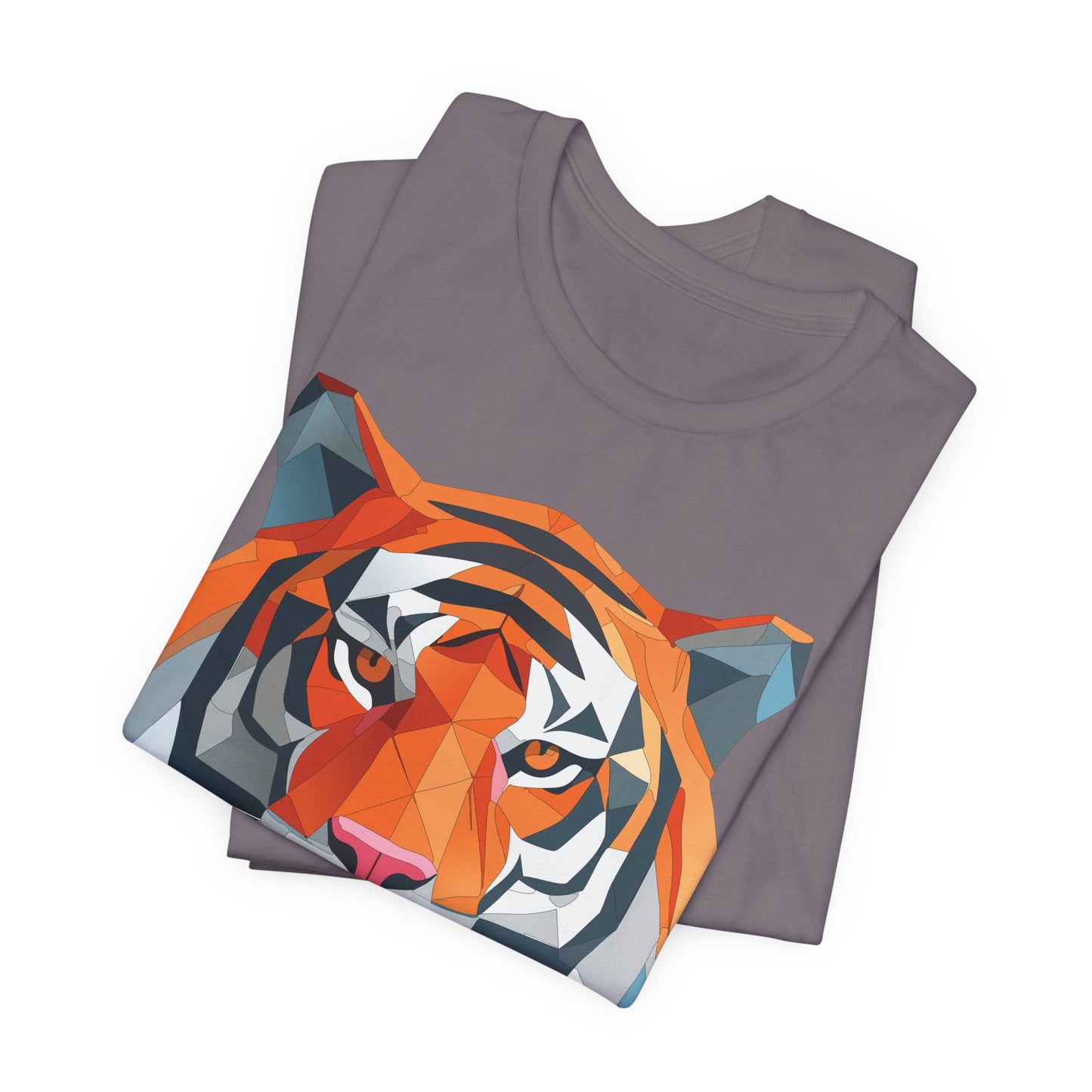 Unisex Animal Artwork Tee Shirt With Wild Animals Design For Everyday Wear And Comfort