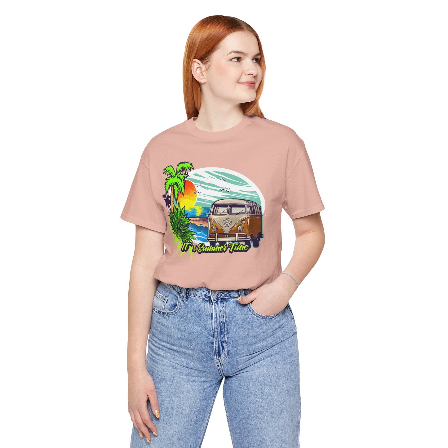 Old Bus Retro Poster Graphic Design Tee, Old Bus Shirt, Vintage Tees, Art Design T-Shirt, Graphic Tee, Retro Art Shirts