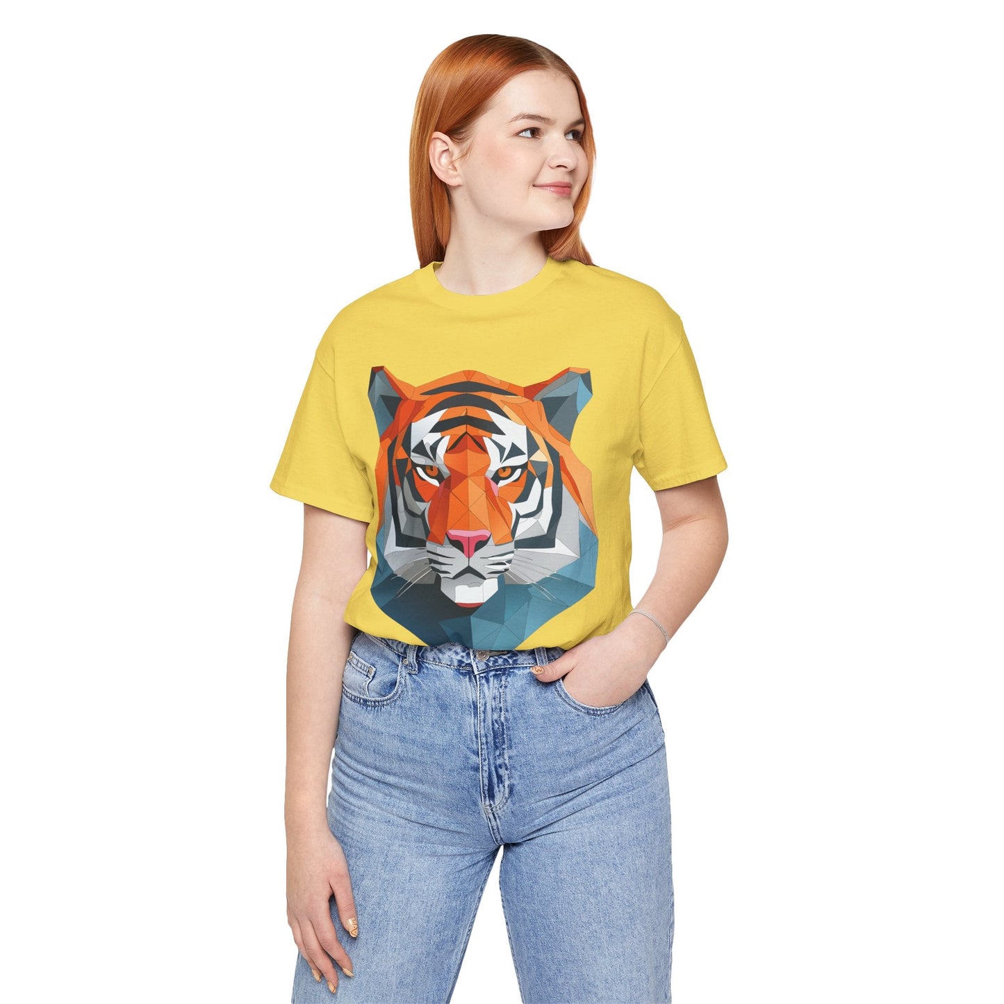 Unisex Animal Artwork Tee Shirt With Wild Animals Design For Everyday Wear And Comfort