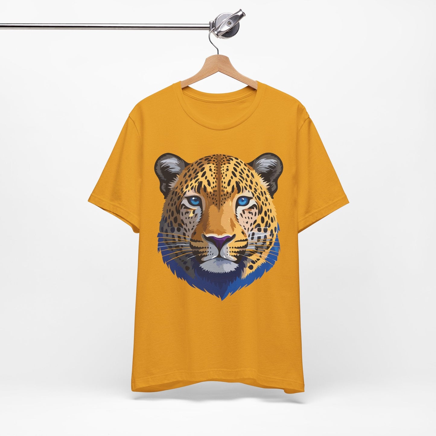 Unisex Animal Graphic Tee Shirt With Wildlife Art Design For Everyday Comfort Short Sleeve
