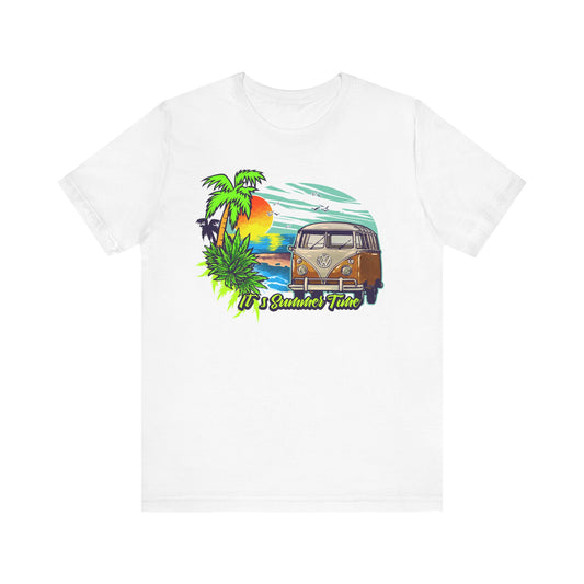 Old Bus Retro Poster Graphic Design Tee, Old Bus Shirt, Vintage Tees, Art Design T-Shirt, Graphic Tee, Retro Art Shirts