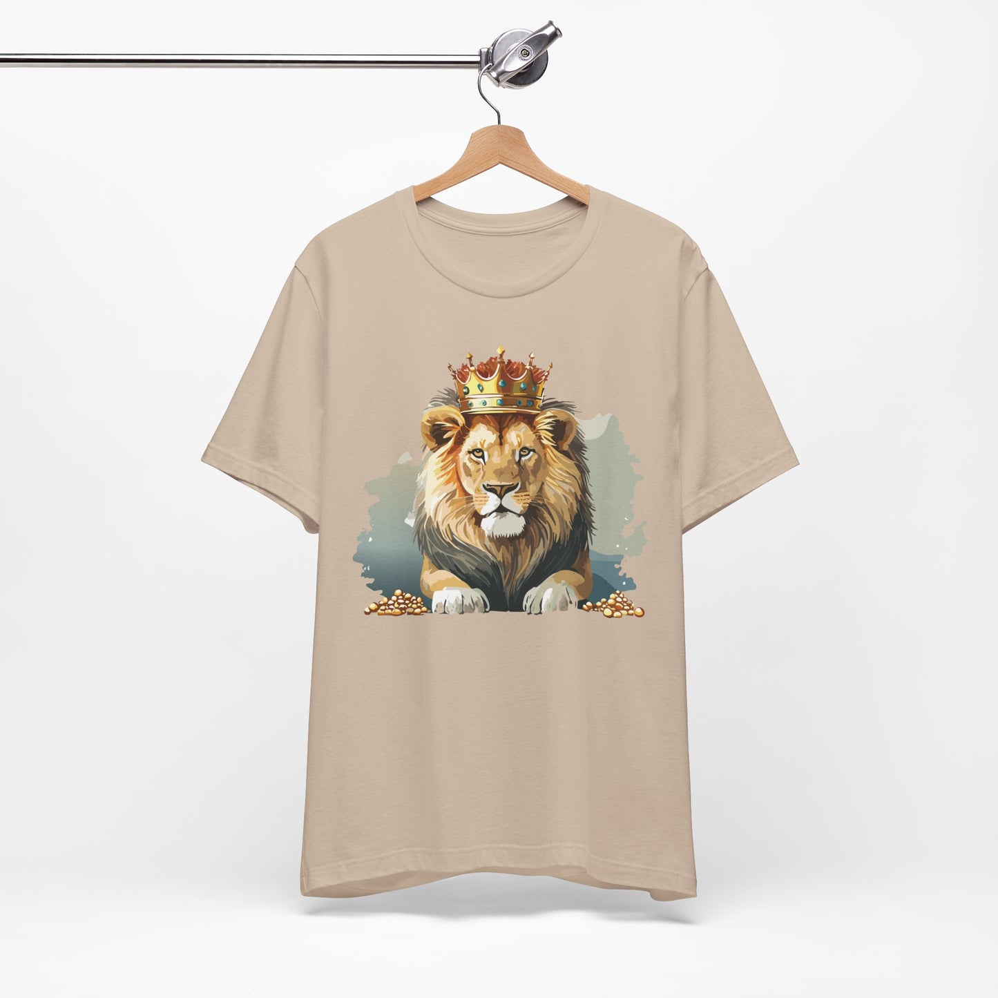 Majestic Lion Crown T-shirt, Animal Shirt, Lion Tee, Unisex Top, Birthday Gift, Shirt with Animal design
