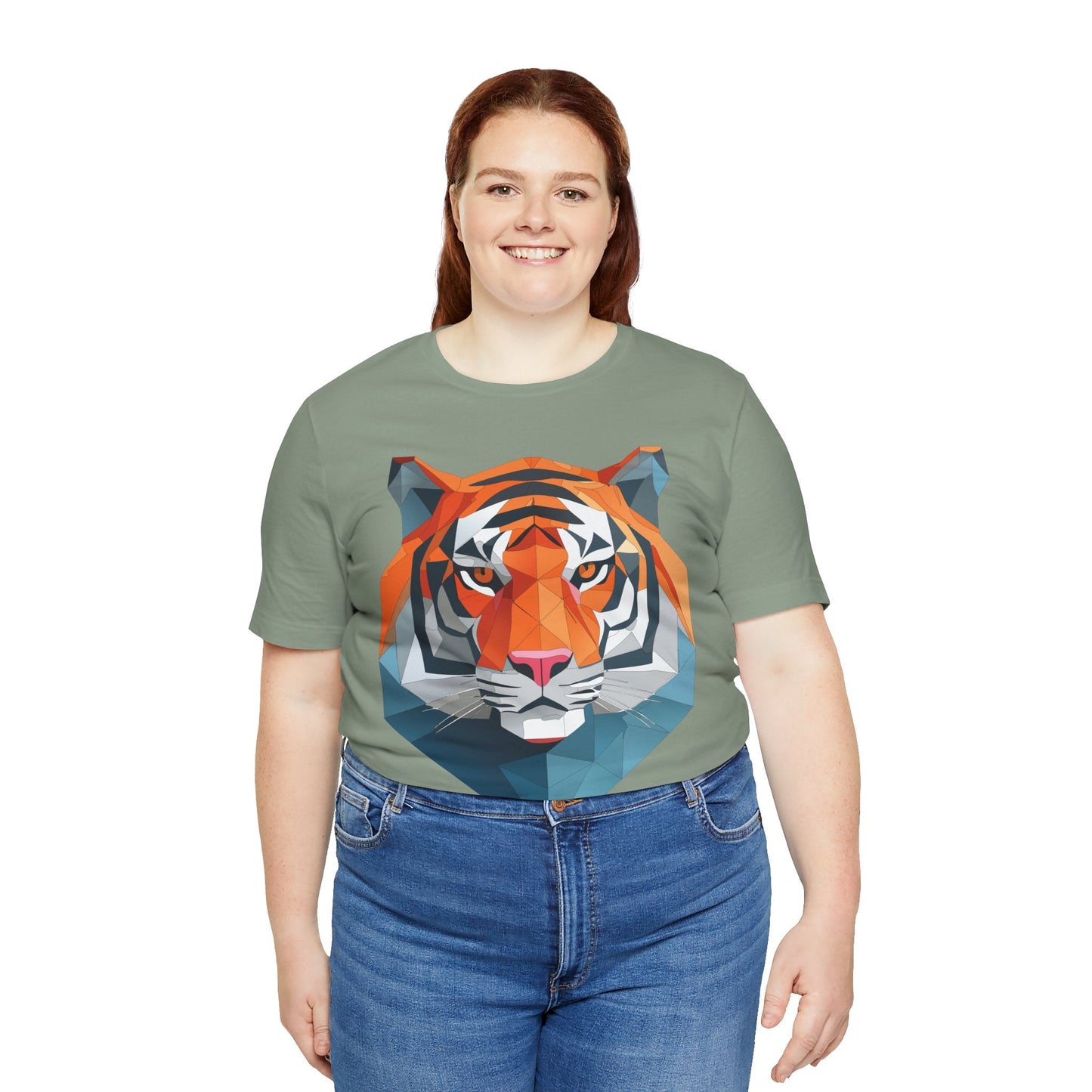 Unisex Animal Artwork Tee Shirt With Wild Animals Design For Everyday Wear And Comfort