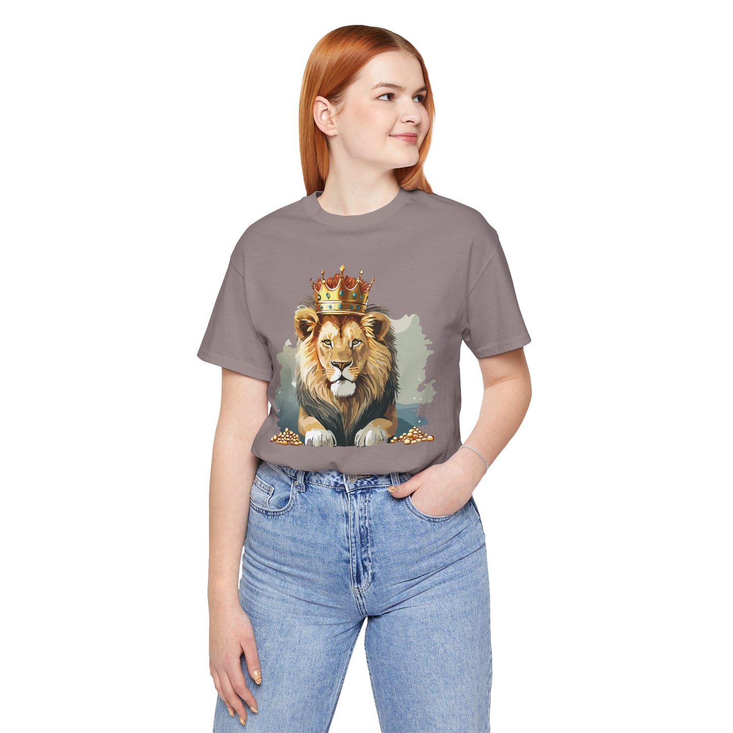 Majestic Lion Crown T-shirt, Animal Shirt, Lion Tee, Unisex Top, Birthday Gift, Shirt with Animal design