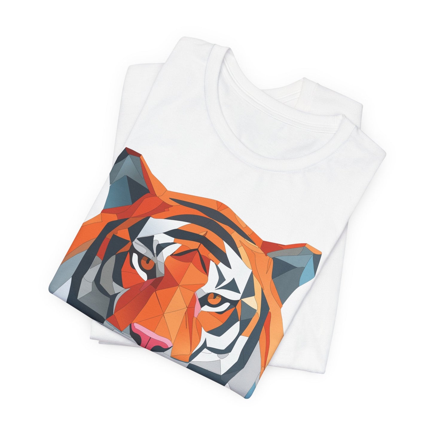Unisex Animal Artwork Tee Shirt With Wild Animals Design For Everyday Wear And Comfort