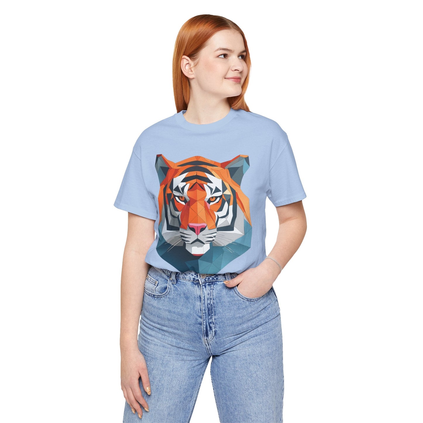 Unisex Animal Artwork Tee Shirt With Wild Animals Design For Everyday Wear And Comfort