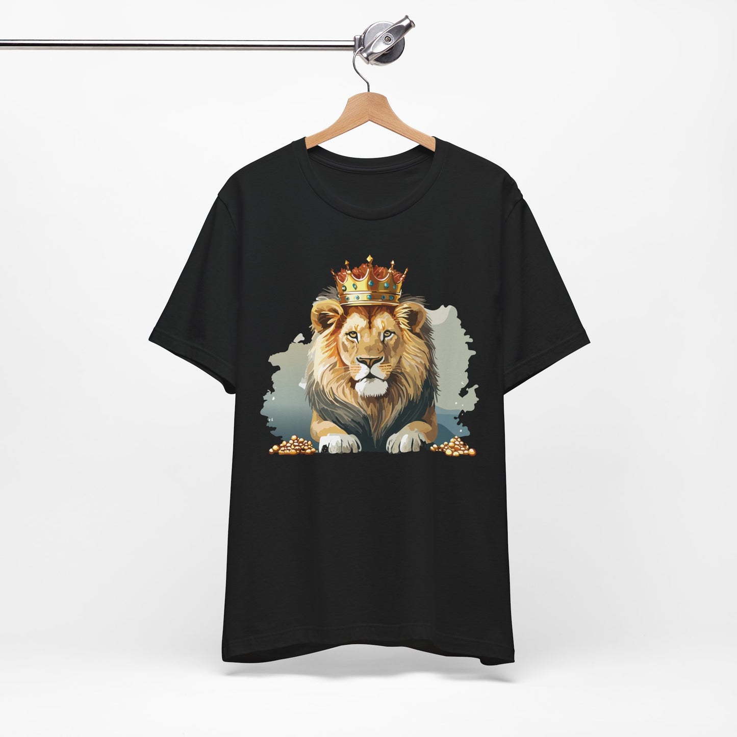 Majestic Lion Crown T-shirt, Animal Shirt, Lion Tee, Unisex Top, Birthday Gift, Shirt with Animal design