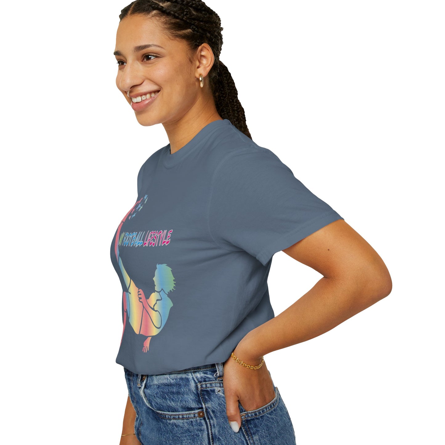 Unisex T-shirt with sports art design