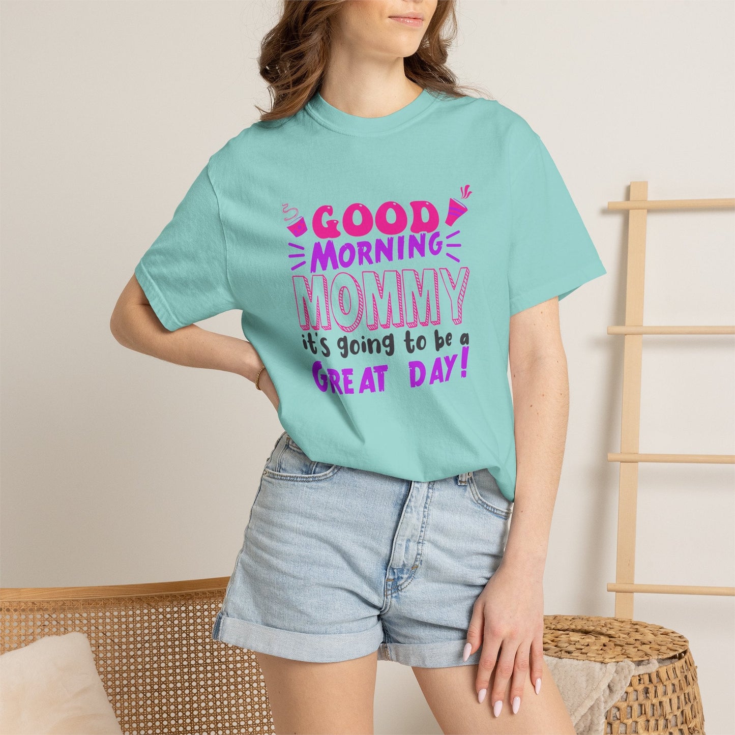 Mom T-shirt Mother's Day Mama Tee Unisex Comfort Colors Garment-Dyed Cotton h41