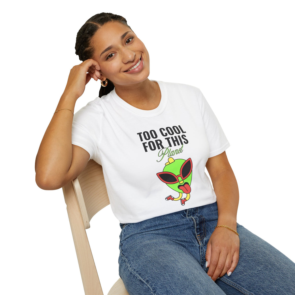 Funny UFO Aliens Graphic Tee Gildan Unisex 100 Cotton Tee Shirt - 19