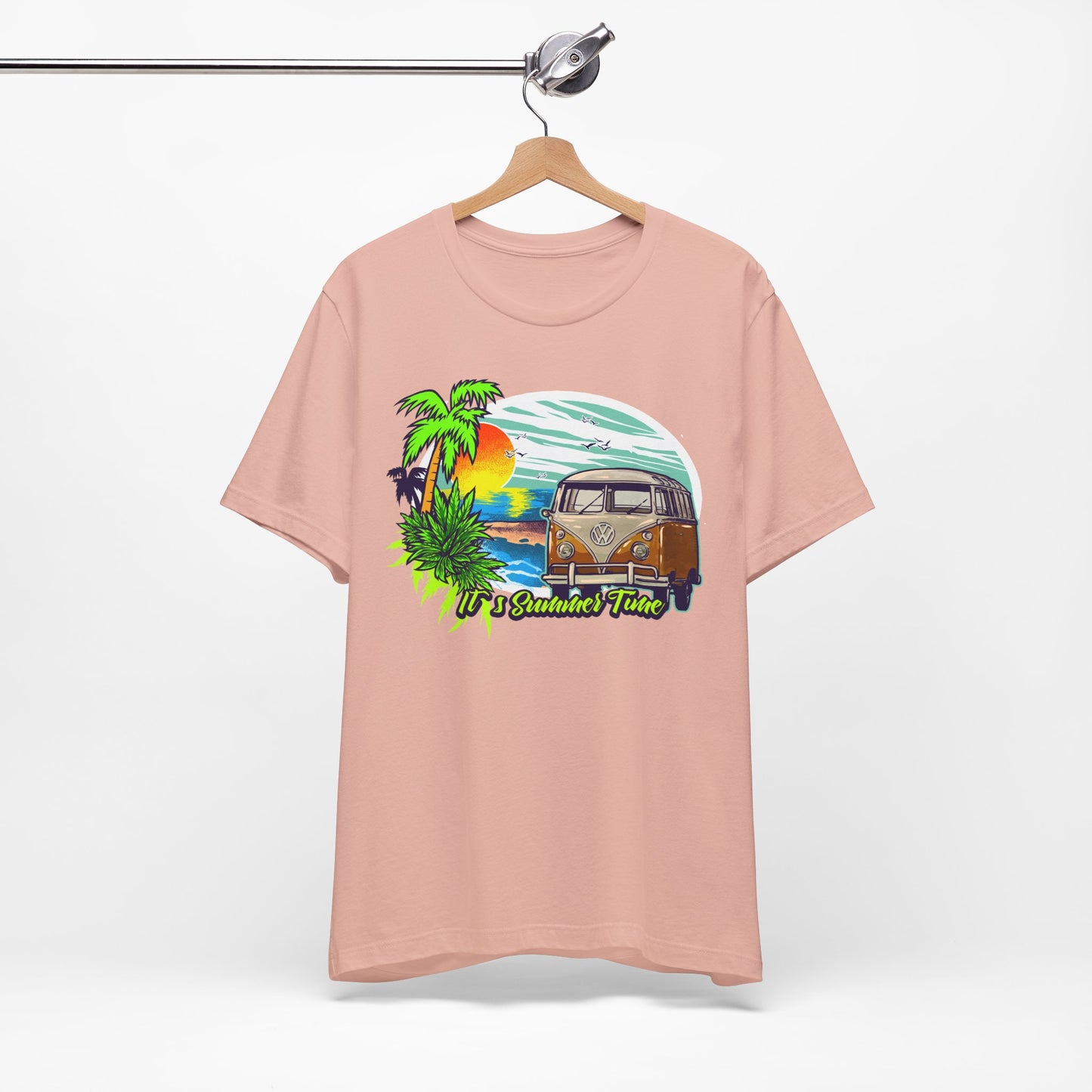 Old Bus Retro Poster Graphic Design Tee, Old Bus Shirt, Vintage Tees, Art Design T-Shirt, Graphic Tee, Retro Art Shirts