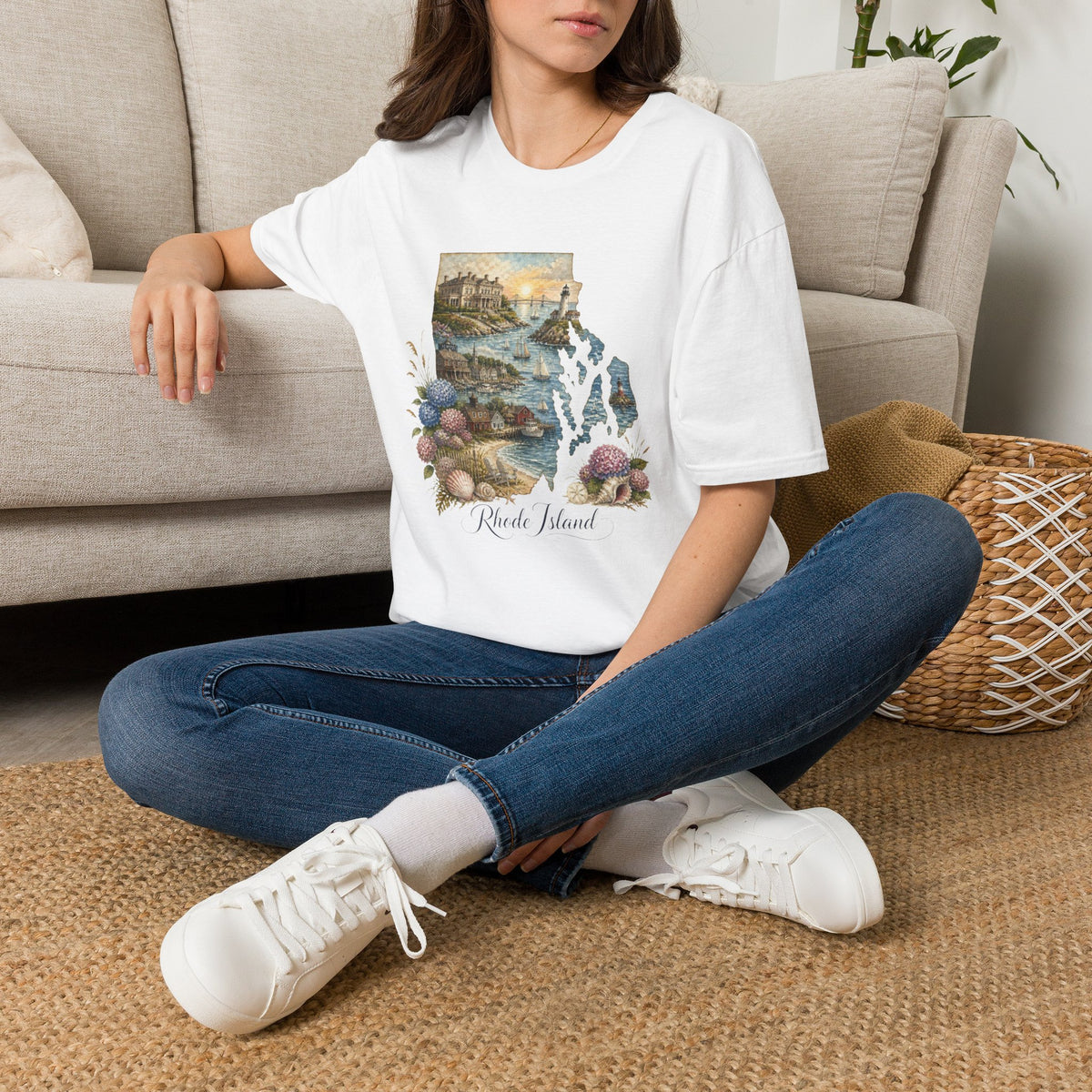 Rhode Island Coastal Vintage Graphic Design Unisex 100 Cotton Gildan T-Shirt
