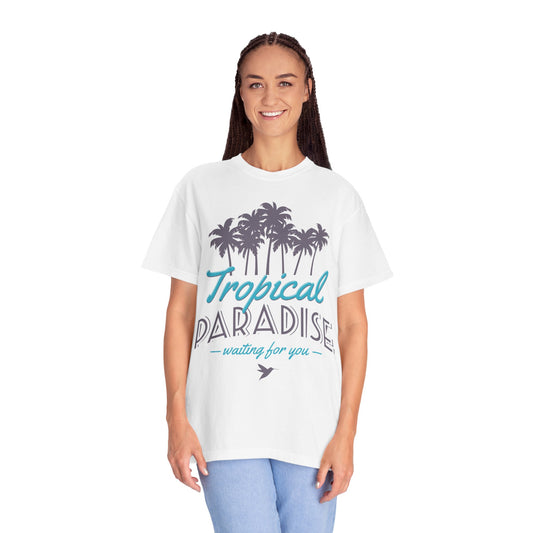 Unisex T-shirt with summer design