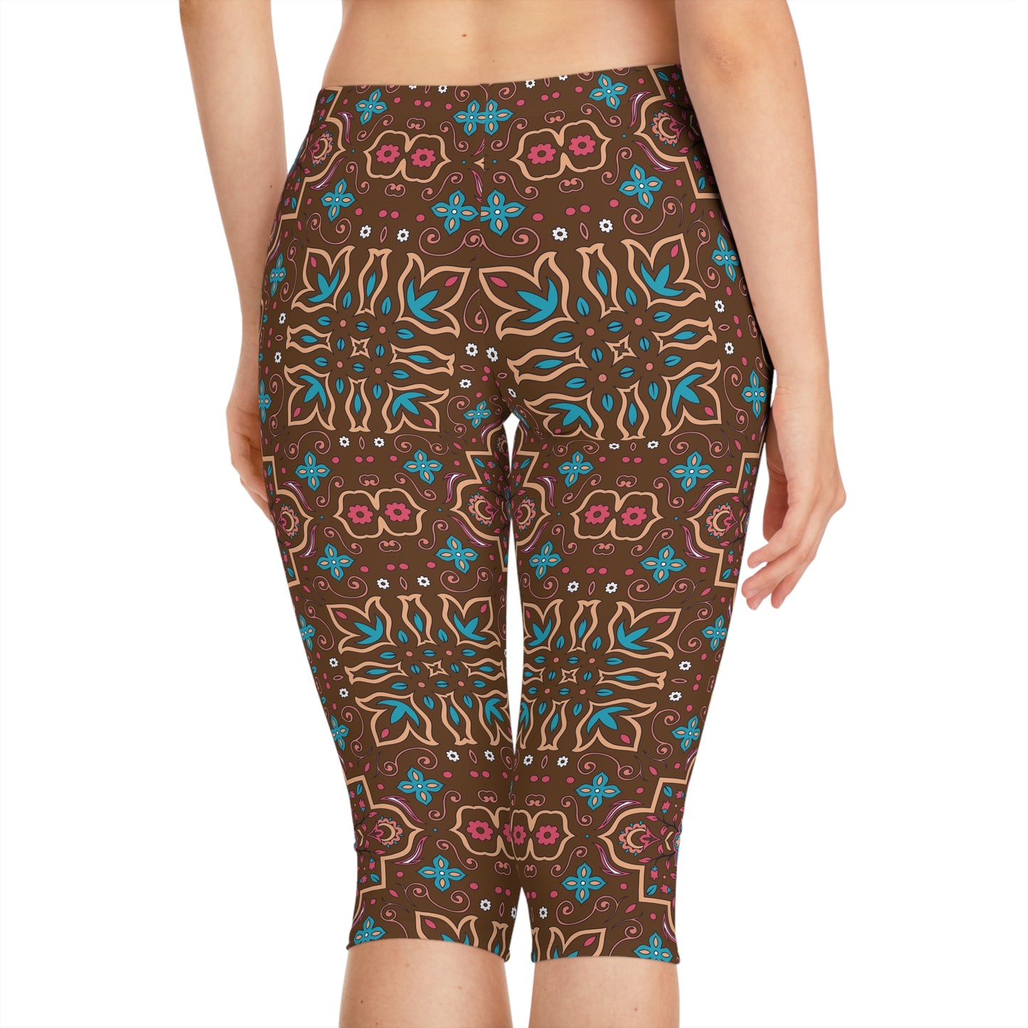 Capri leggings with traditional print