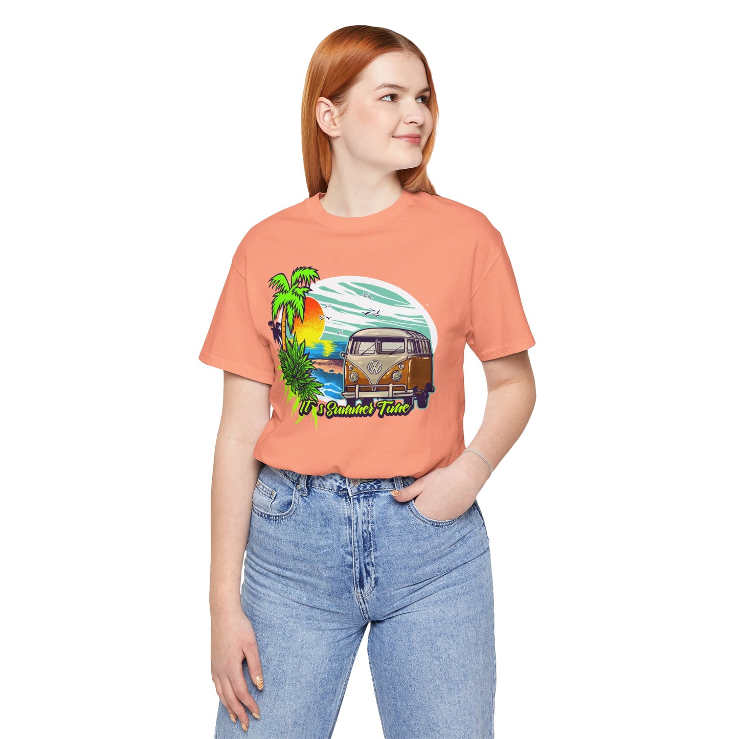 Old Bus Retro Poster Graphic Design Tee, Old Bus Shirt, Vintage Tees, Art Design T-Shirt, Graphic Tee, Retro Art Shirts