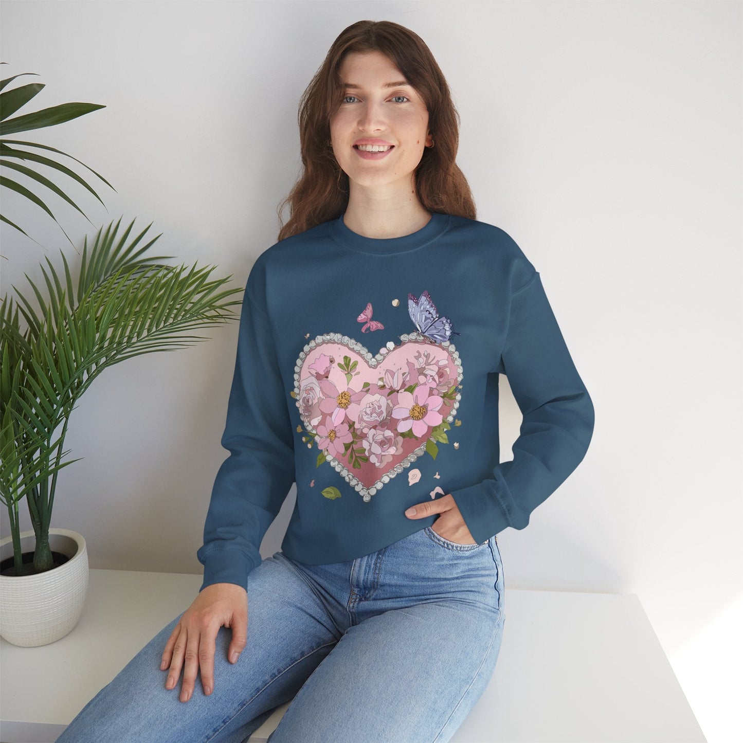 Floral Heart Sweatshirt for Unisex Valentines Day Crewneck Heart Floral Print Gift