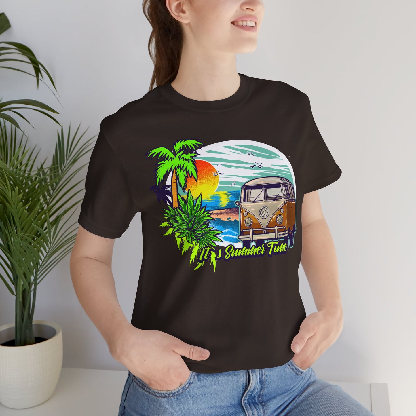 Old Bus Retro Poster Graphic Design Tee, Old Bus Shirt, Vintage Tees, Art Design T-Shirt, Graphic Tee, Retro Art Shirts