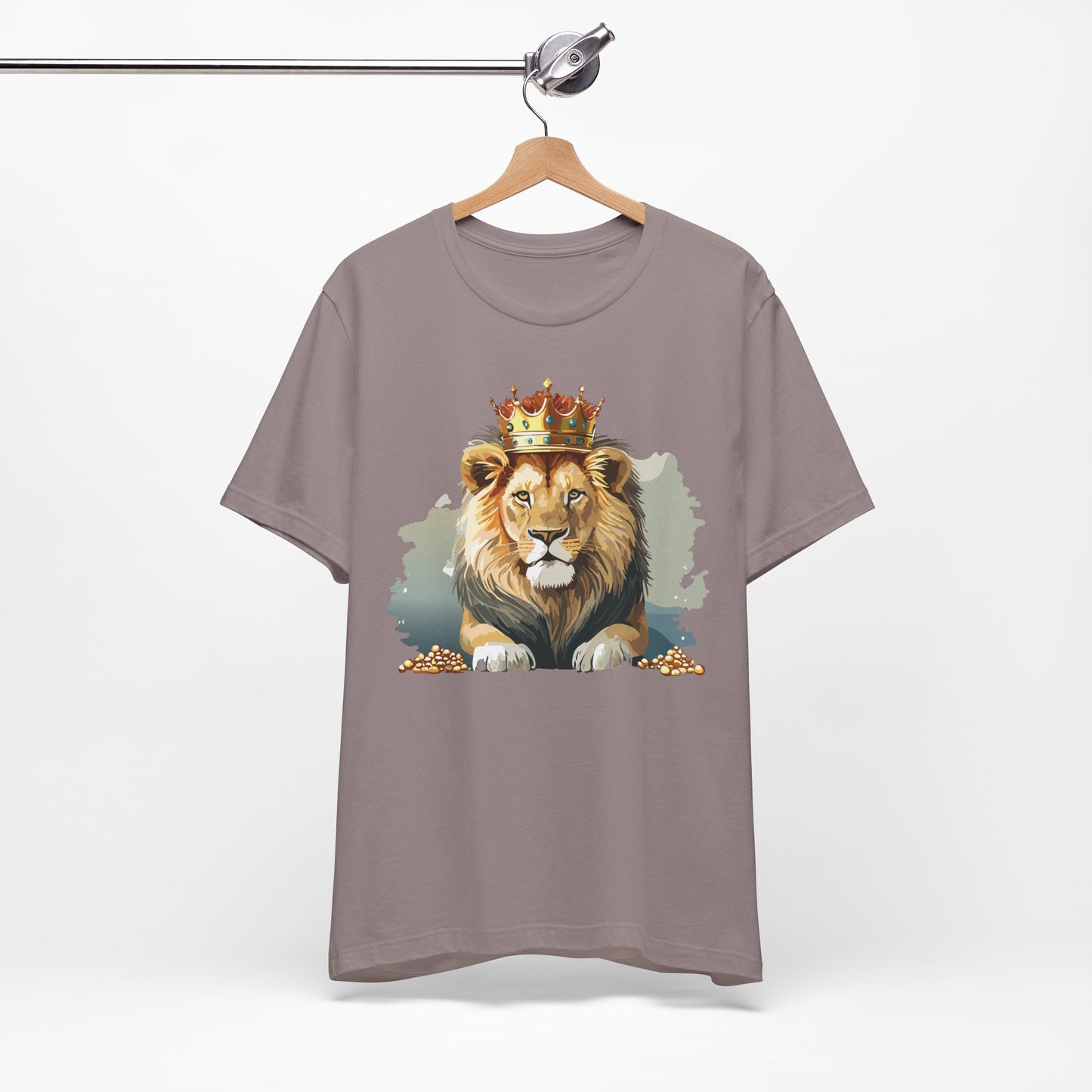 Majestic Lion Crown T-shirt, Animal Shirt, Lion Tee, Unisex Top, Birthday Gift, Shirt with Animal design