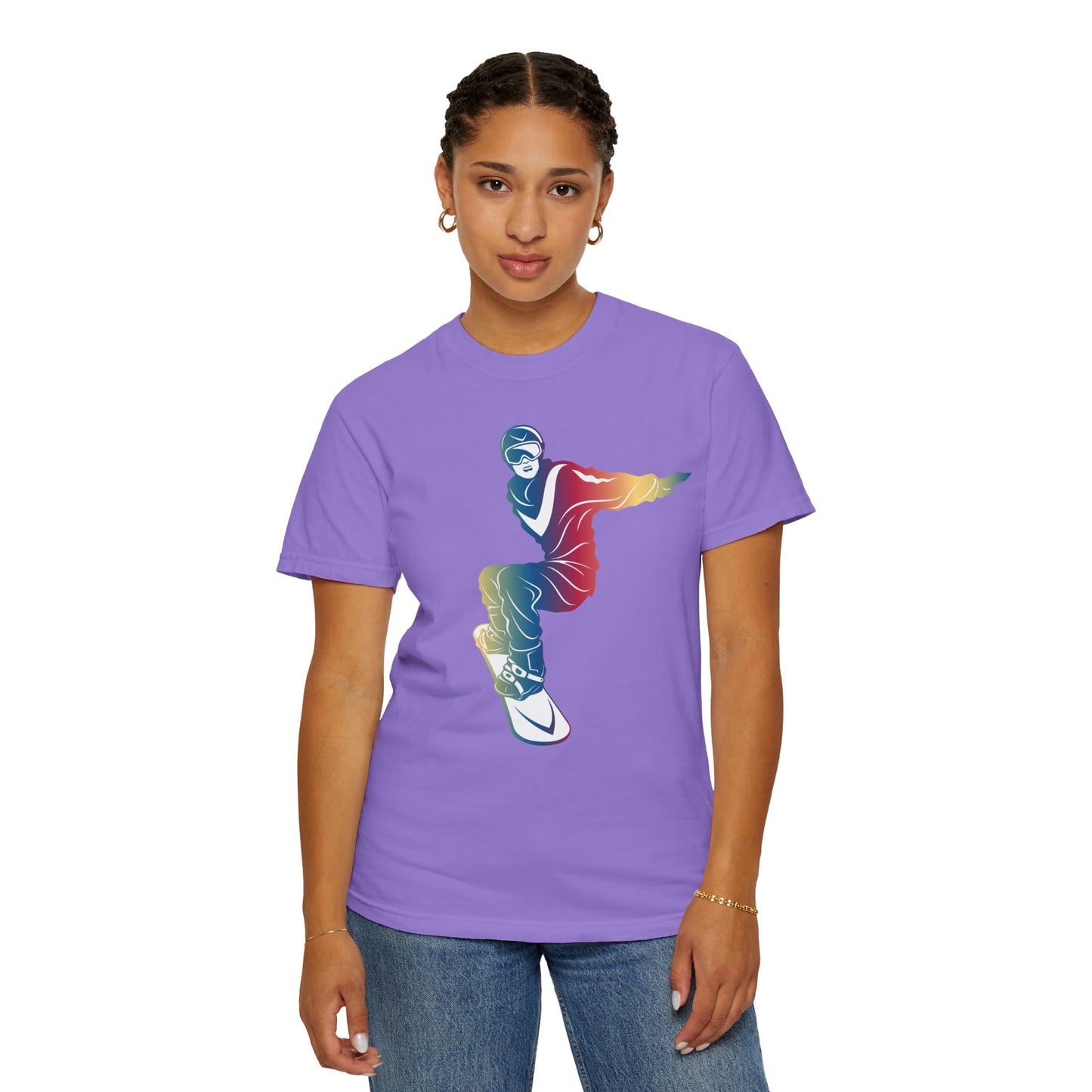 Unisex T-shirt with sports art design