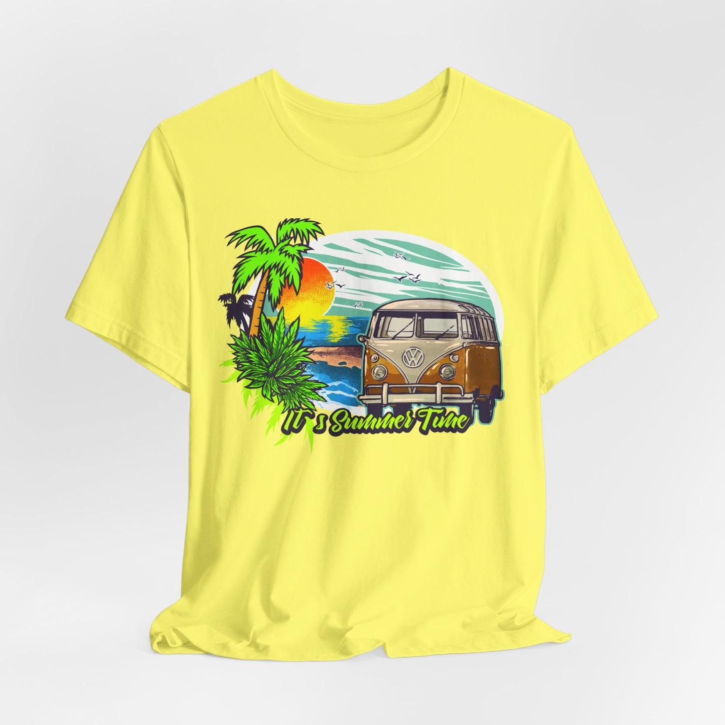 Old Bus Retro Poster Graphic Design Tee, Old Bus Shirt, Vintage Tees, Art Design T-Shirt, Graphic Tee, Retro Art Shirts