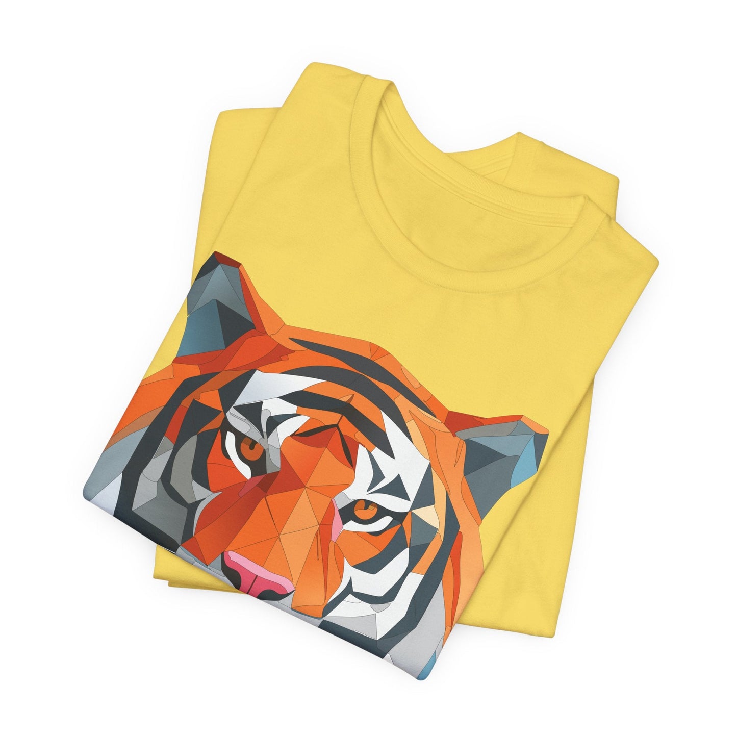 Unisex Animal Artwork Tee Shirt With Wild Animals Design For Everyday Wear And Comfort