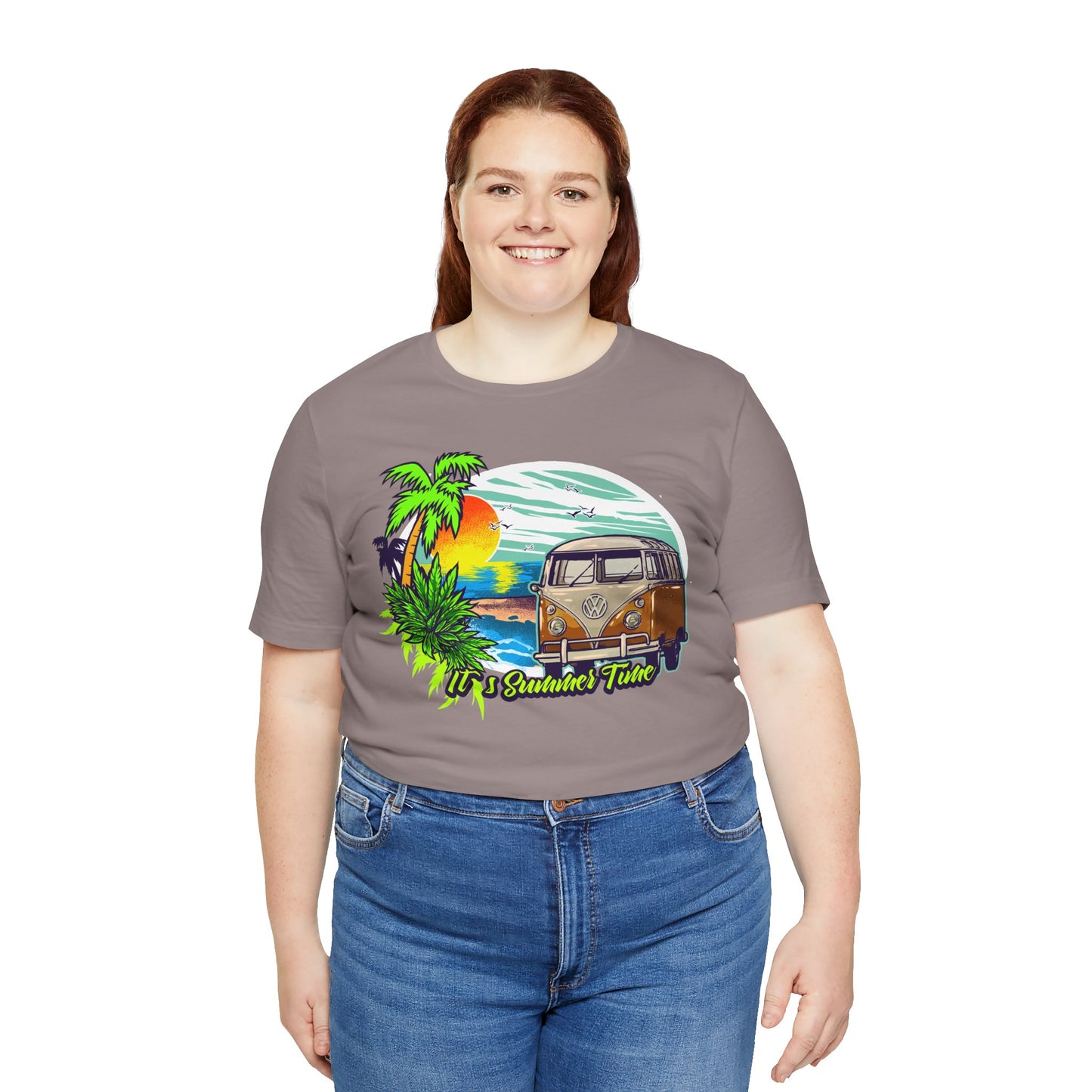 Old Bus Retro Poster Graphic Design Tee, Old Bus Shirt, Vintage Tees, Art Design T-Shirt, Graphic Tee, Retro Art Shirts