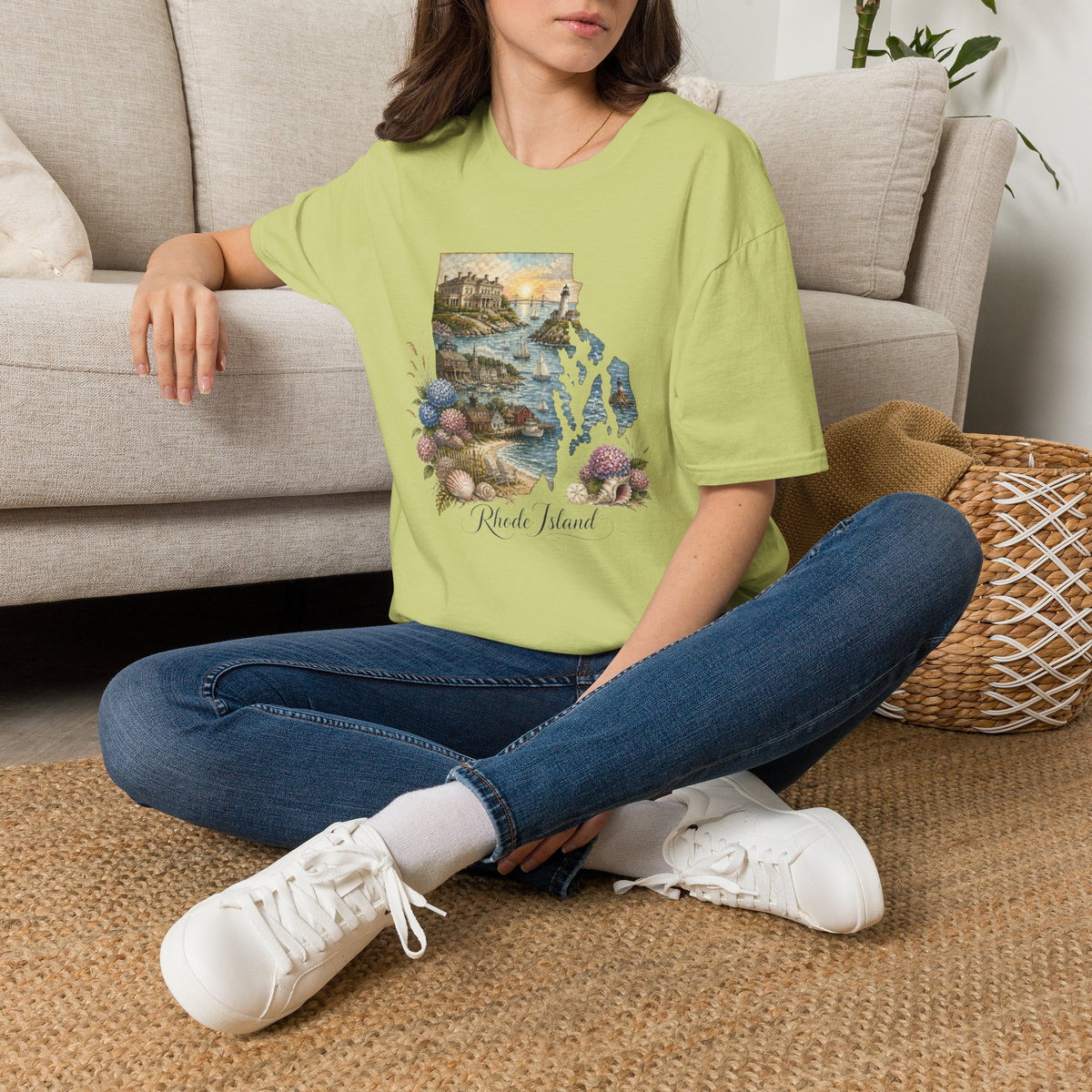 Rhode Island Coastal Vintage Graphic Design Unisex 100 Cotton Gildan T-Shirt