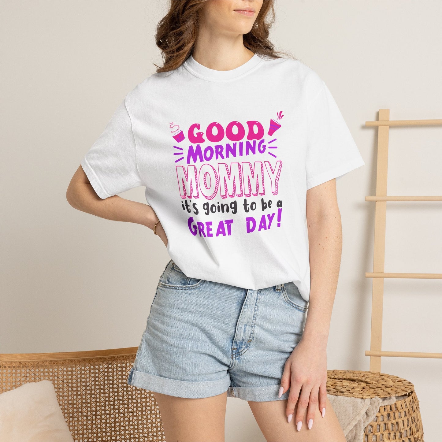 Mom T-shirt Mother's Day Mama Tee Unisex Comfort Colors Garment-Dyed Cotton h41