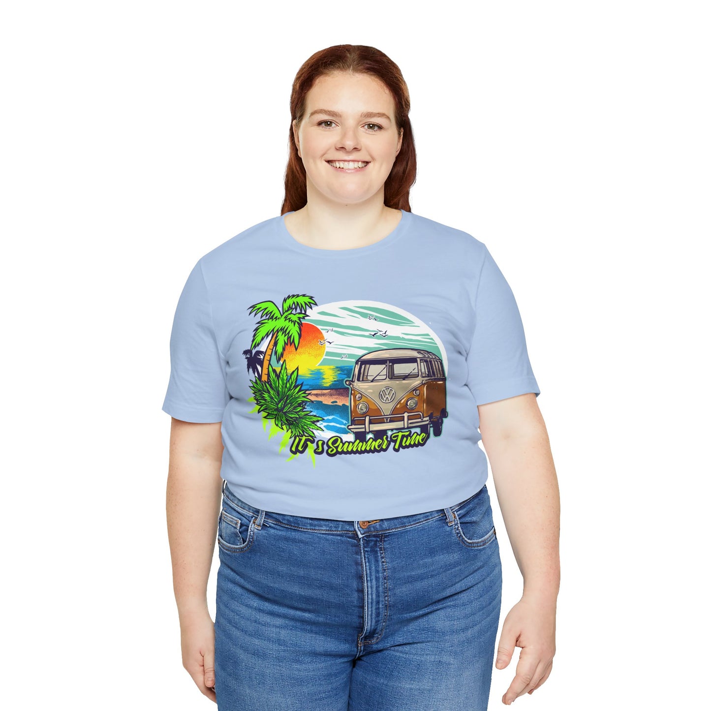 Old Bus Retro Poster Graphic Design Tee, Old Bus Shirt, Vintage Tees, Art Design T-Shirt, Graphic Tee, Retro Art Shirts