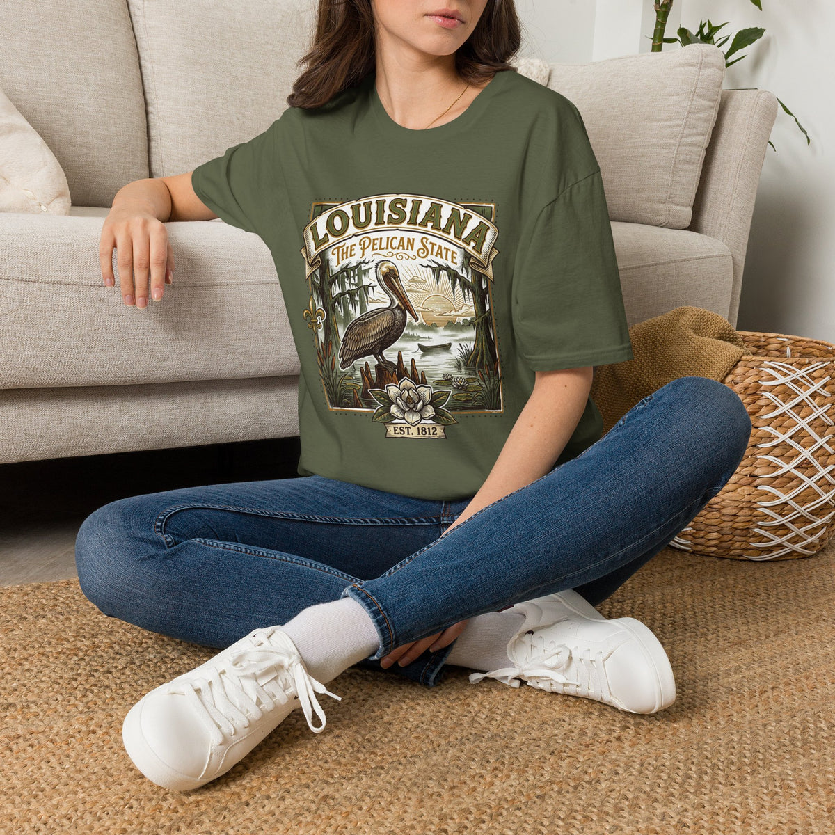 Louisiana Pelican State T-Shirt – Vintage Travel Tourist Graphic Design Unisex 100 Cotton Gildan T-Shirt