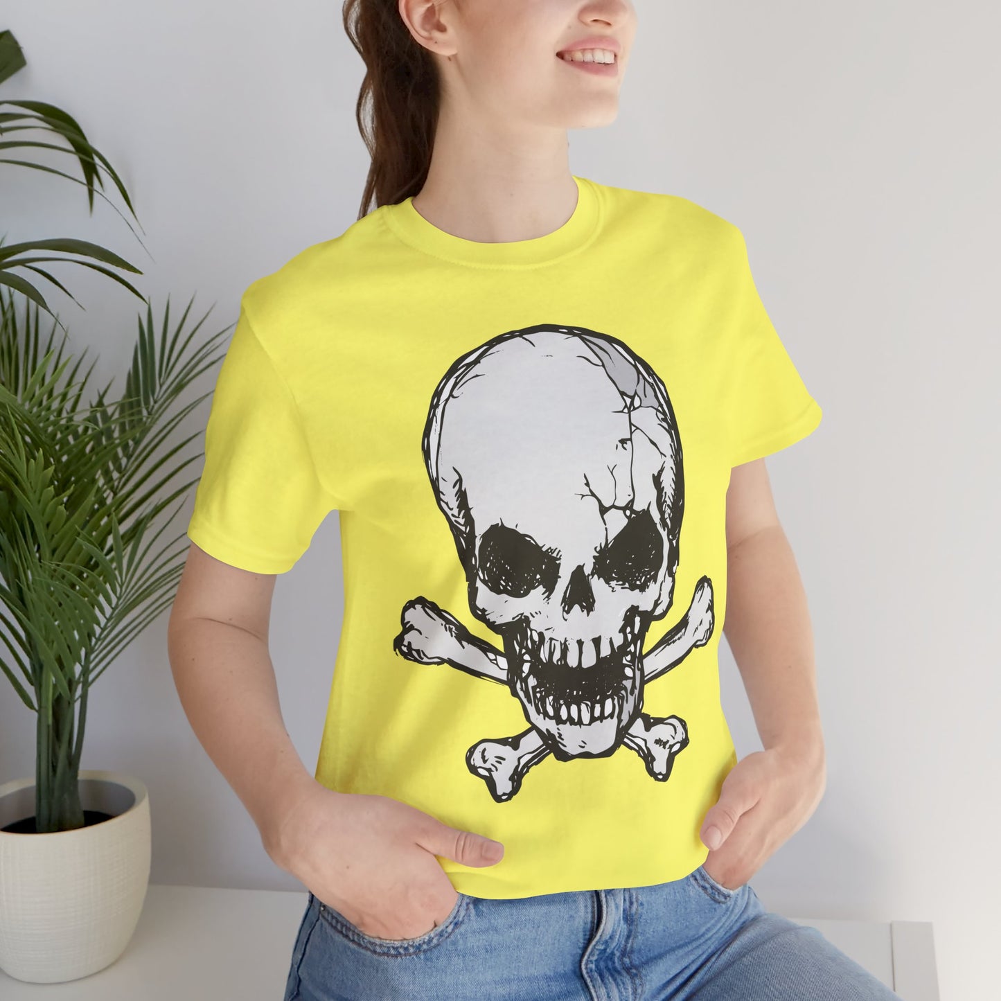Grey Skull Graphic Design Tee, Skull Shirt, Vintage Tees, Art Design T-Shirt, Vintage Graphic Tee, Art Shirts with Skulls
