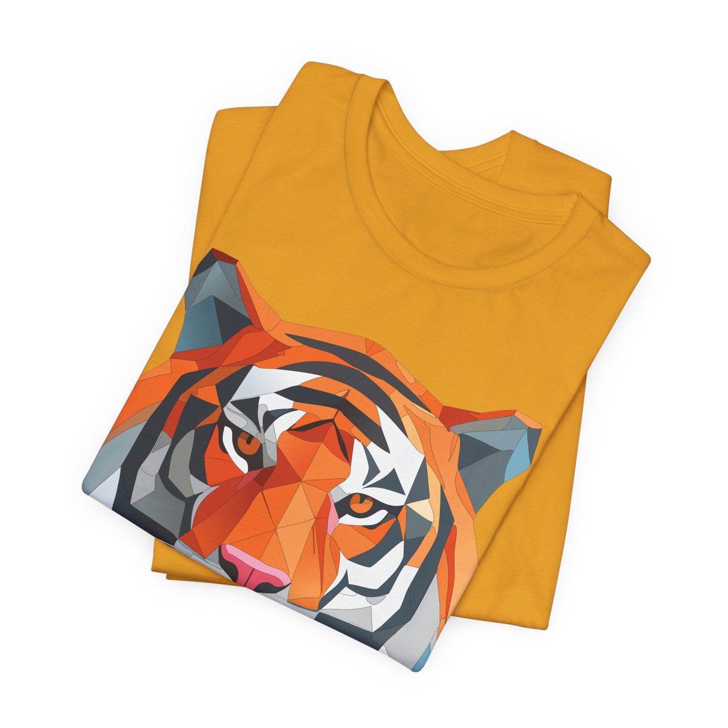 Unisex Animal Artwork Tee Shirt With Wild Animals Design For Everyday Wear And Comfort