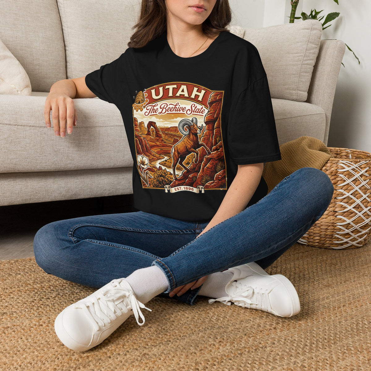 Utah State Retro Bighorn Sheep T-Shirt Travel Tourist Graphic Design Unisex 100 Cotton Gildan T-Shirt