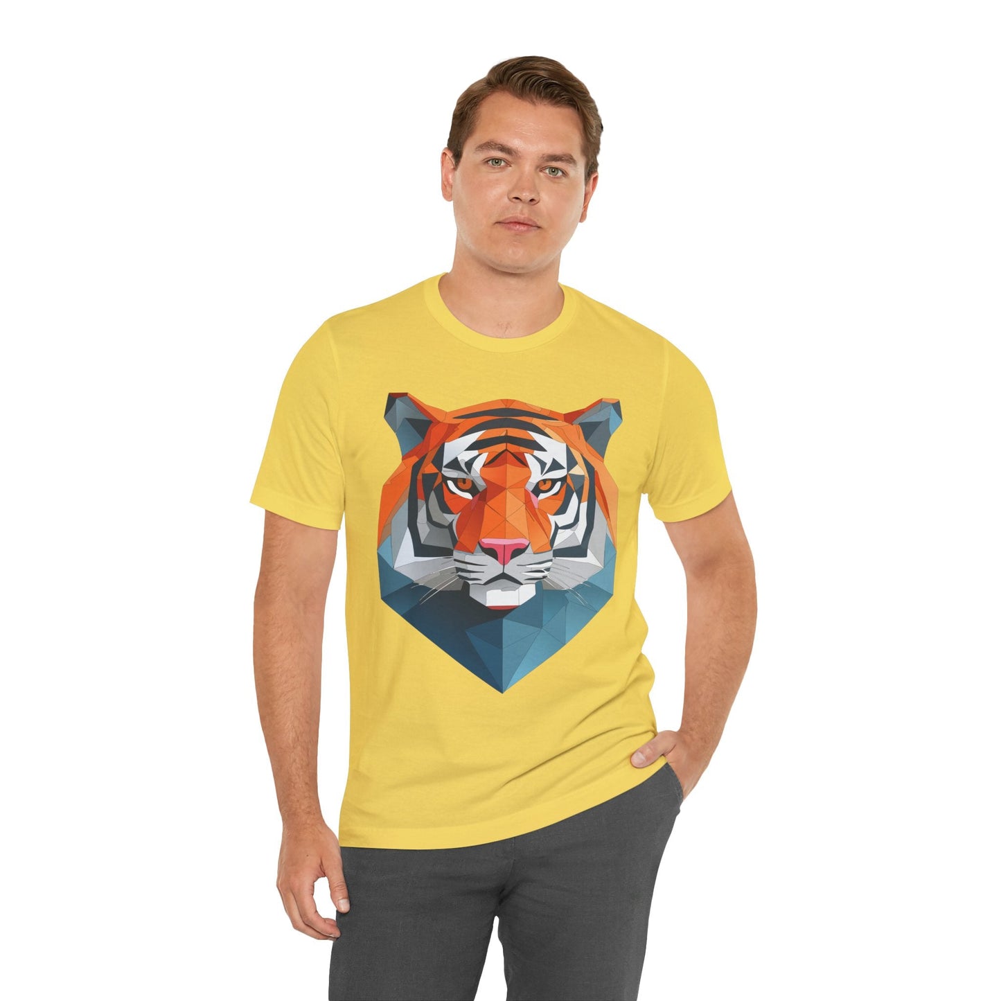 Unisex Animal Artwork Tee Shirt With Wild Animals Design For Everyday Wear And Comfort