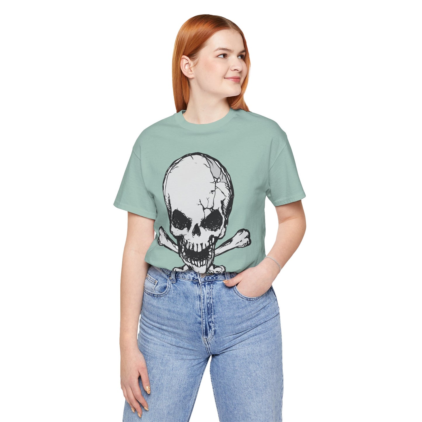 Grey Skull Graphic Design Tee, Skull Shirt, Vintage Tees, Art Design T-Shirt, Vintage Graphic Tee, Art Shirts with Skulls