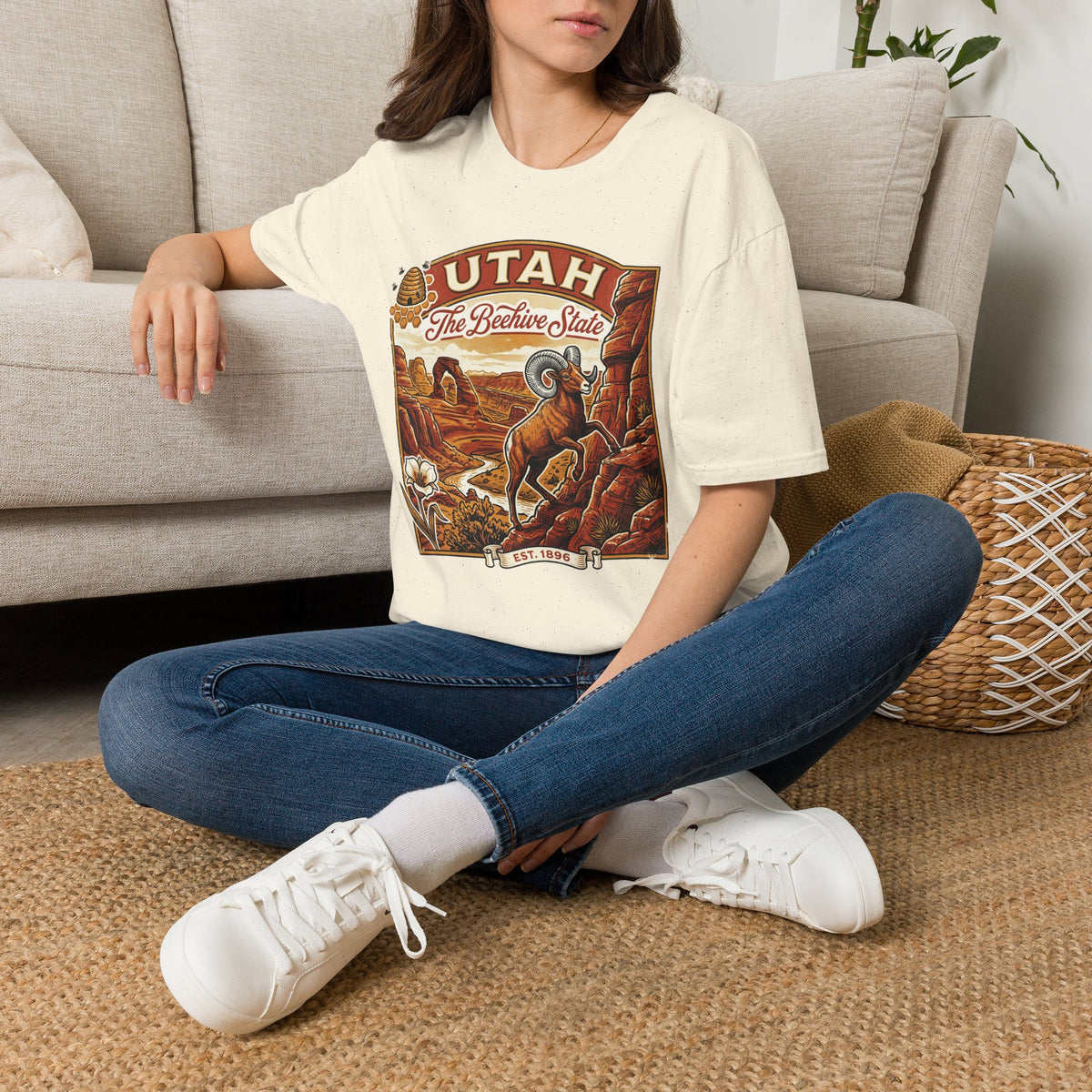 Utah State Retro Bighorn Sheep T-Shirt Travel Tourist Graphic Design Unisex 100 Cotton Gildan T-Shirt