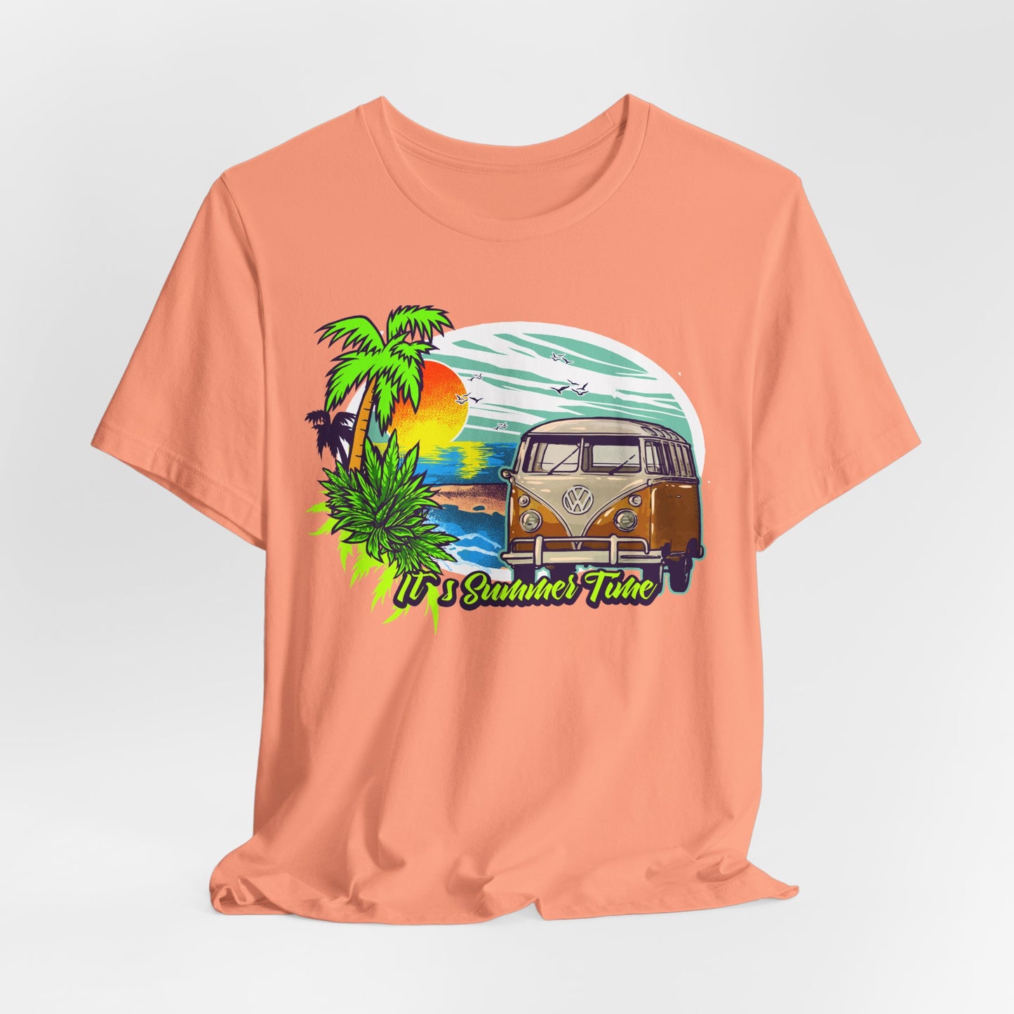 Old Bus Retro Poster Graphic Design Tee, Old Bus Shirt, Vintage Tees, Art Design T-Shirt, Graphic Tee, Retro Art Shirts