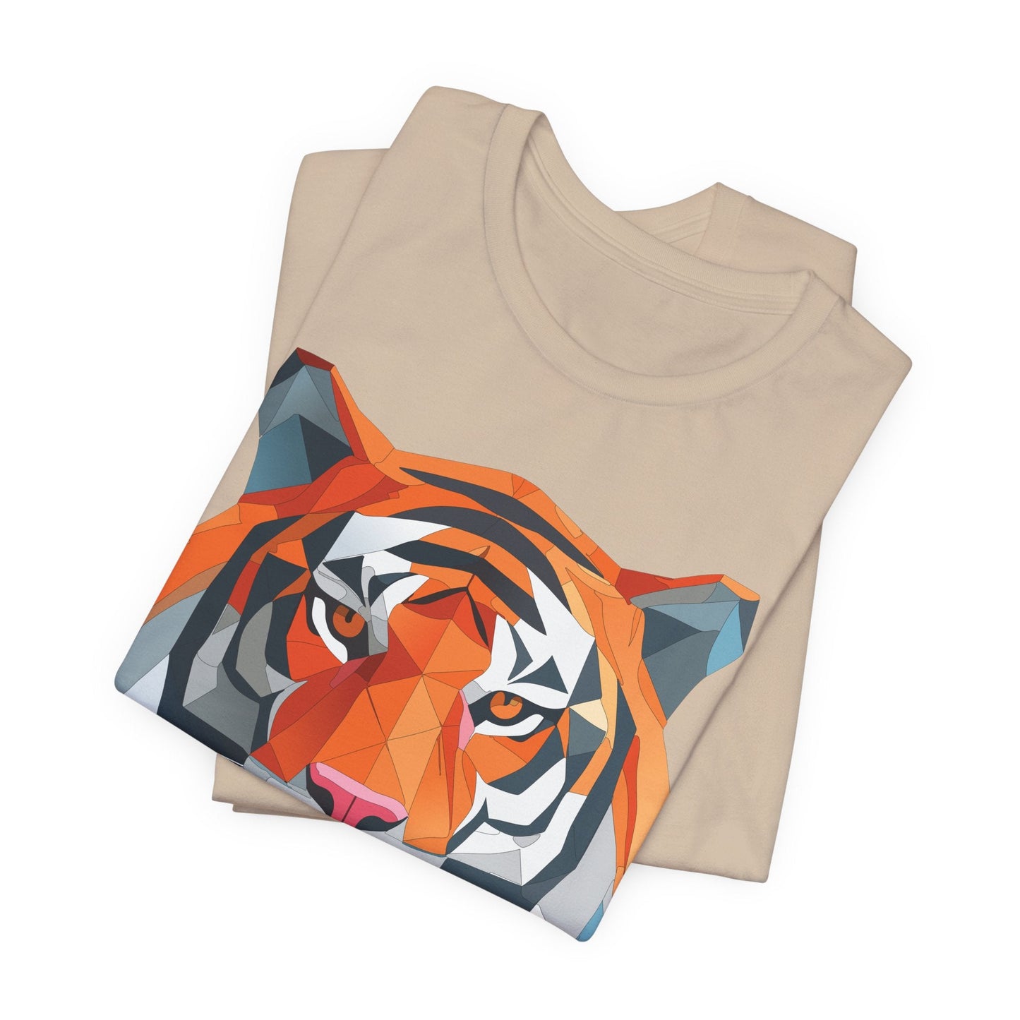 Unisex Animal Artwork Tee Shirt With Wild Animals Design For Everyday Wear And Comfort