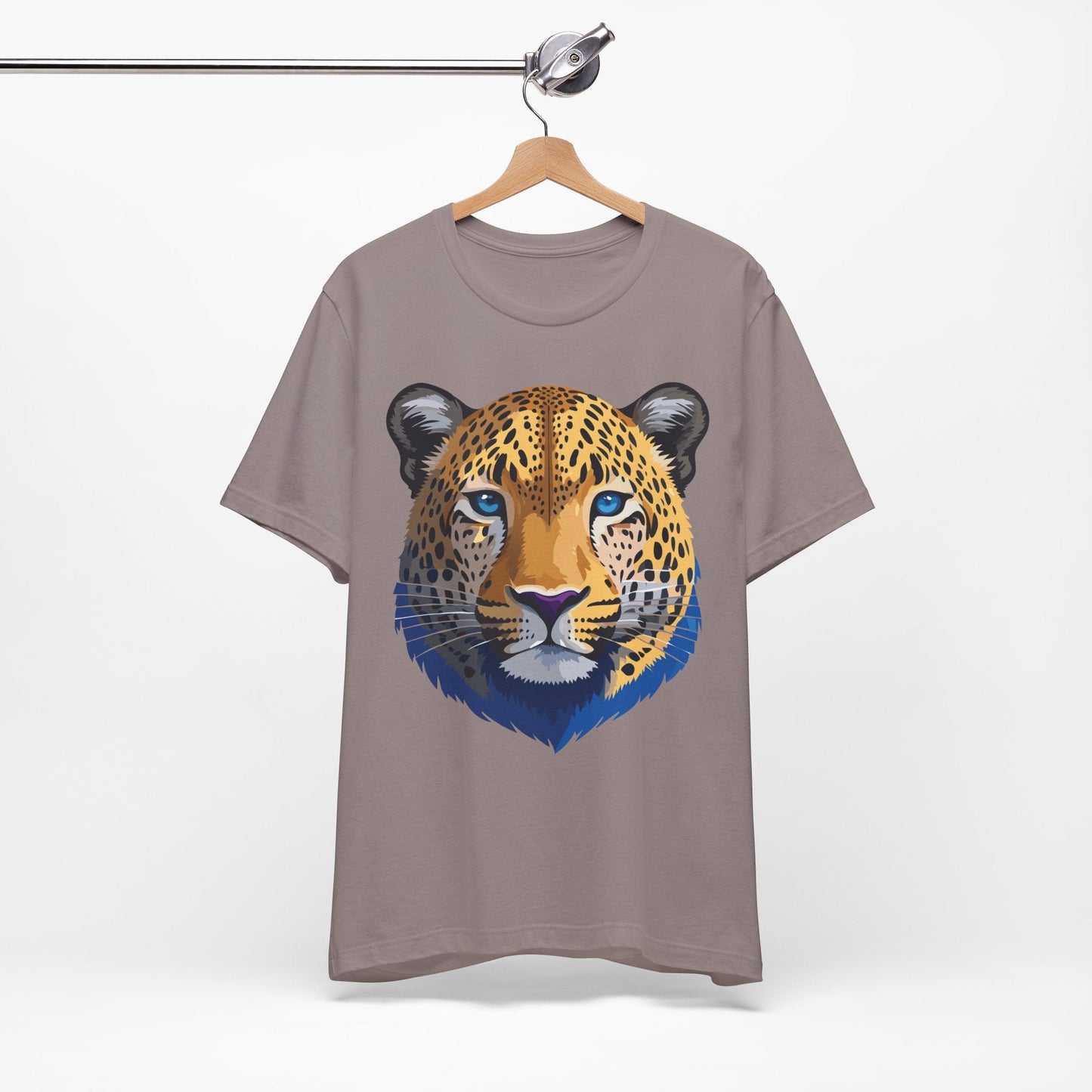 Unisex Animal Graphic Tee Shirt With Wildlife Art Design For Everyday Comfort Short Sleeve