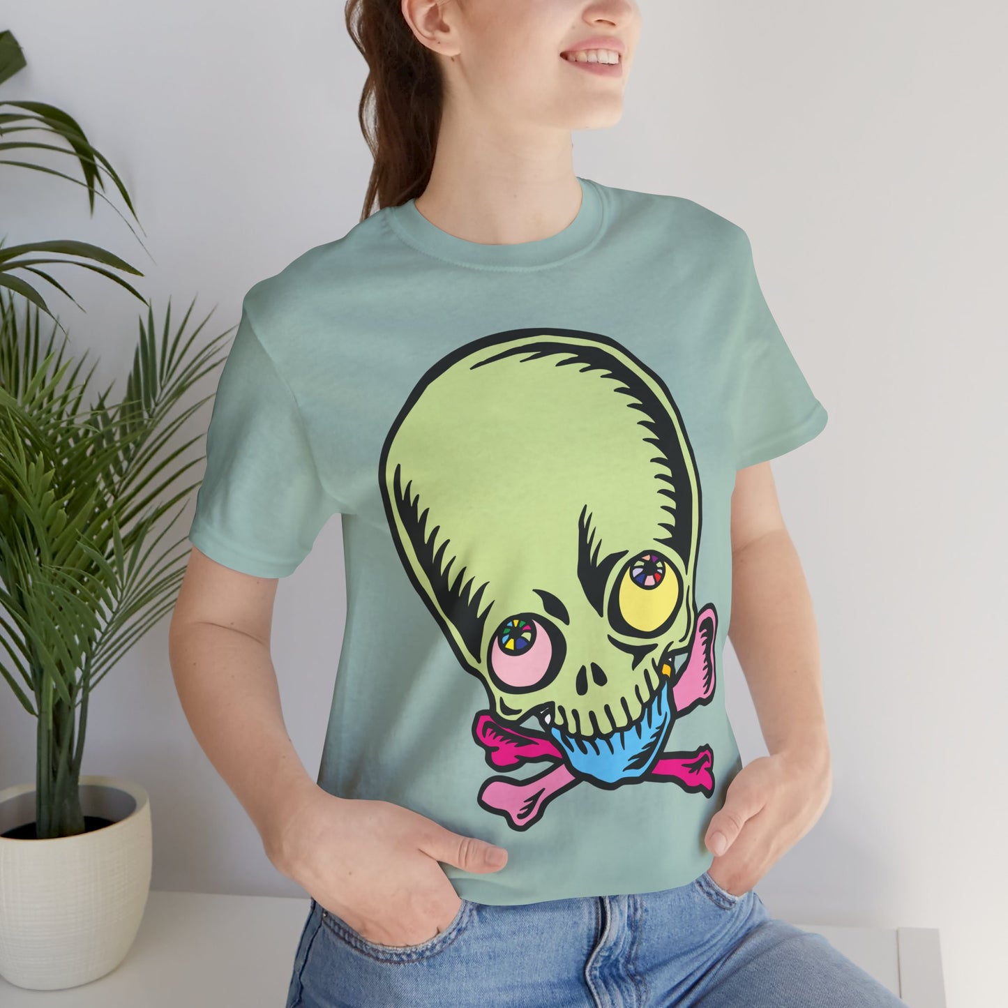 Lt Green Skull Graphic Design Tee, Skull Shirt, Vintage Tees, Art Design T-Shirt, Vintage Graphic Tee, Art Shirts with Skulls