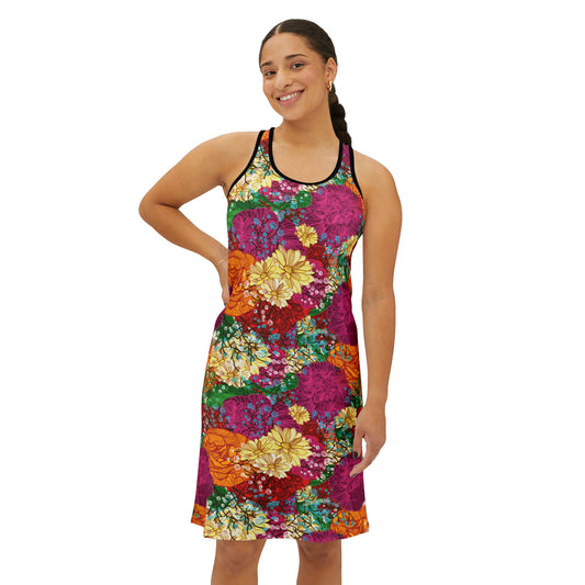 Sommerkleid mit floralen Prints