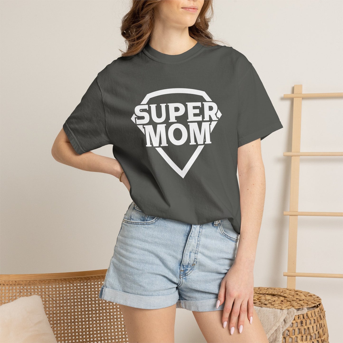 Mom T-shirt Mother's Day Mama Tee Unisex Comfort Colors Garment-Dyed Cotton h3