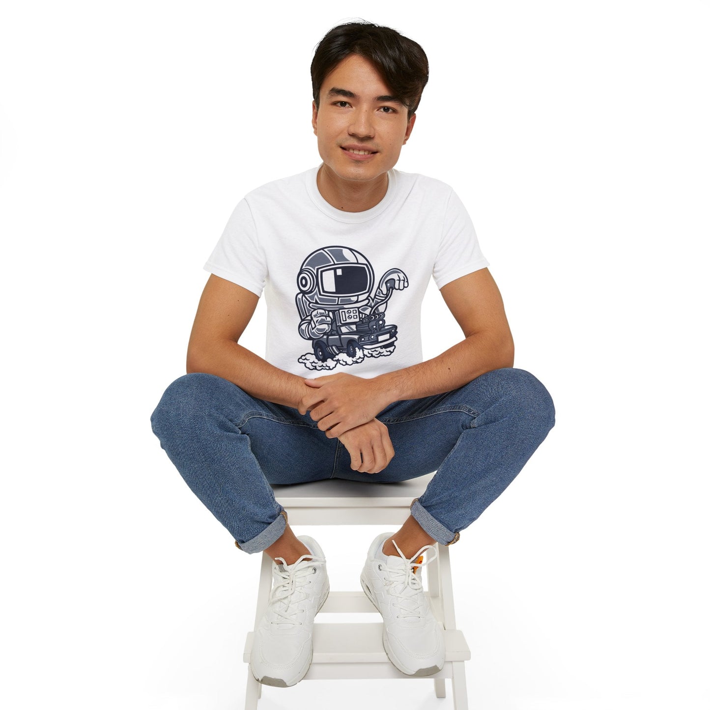 Astronaut Graphic Unisex 100 Cotton Tee 6
