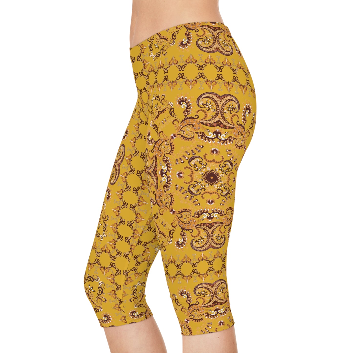 Capri leggings with traditional print