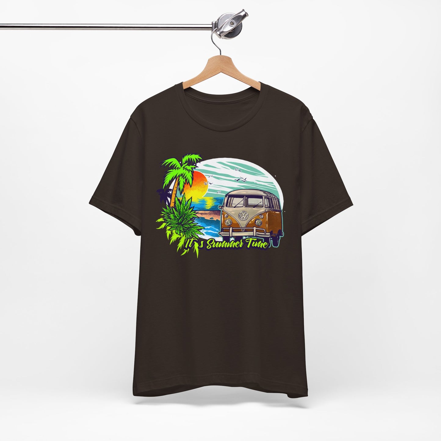 Old Bus Retro Poster Graphic Design Tee, Old Bus Shirt, Vintage Tees, Art Design T-Shirt, Graphic Tee, Retro Art Shirts
