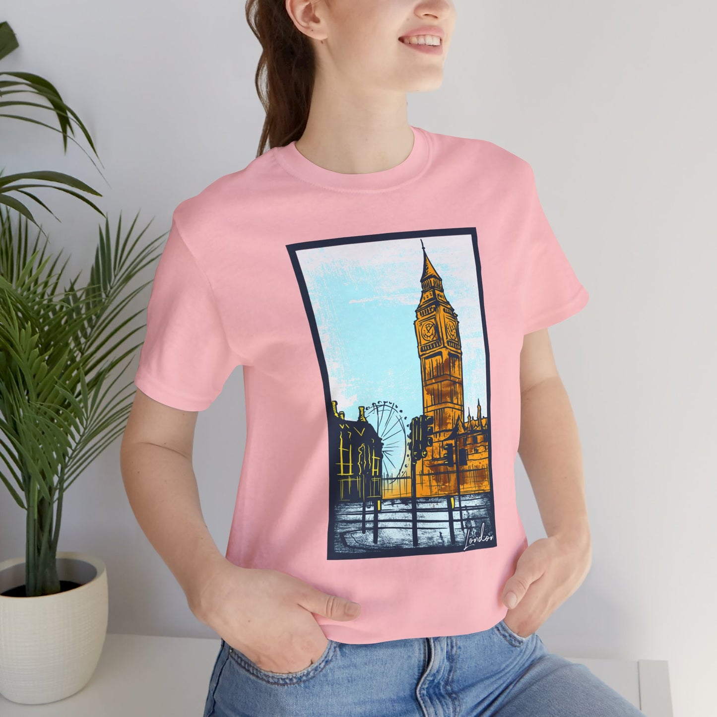 Retro Poster London Graphic Design Tee, London Shirt, Vintage Tees, Art Design T-Shirt, Graphic Tee, Retro Art Shirts
